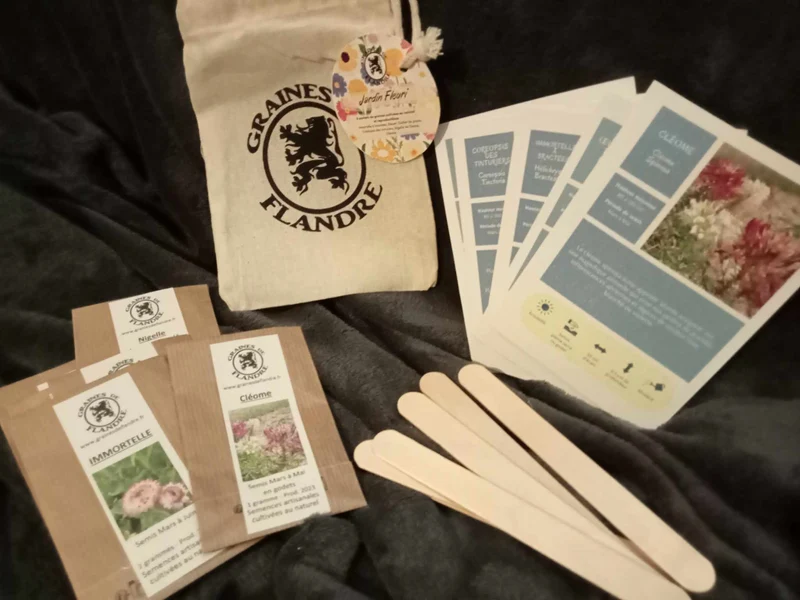 Coffret Cadeau de graines thème "Jardin Fleuri"
