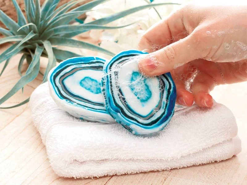 Kit DIY Savons Coeur de Géode