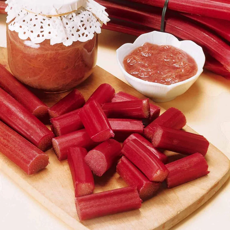 6 Rhubarbes