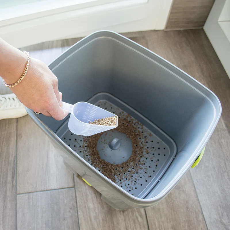 Kit composteur de cuisine + activateur de compost HOZELOCK