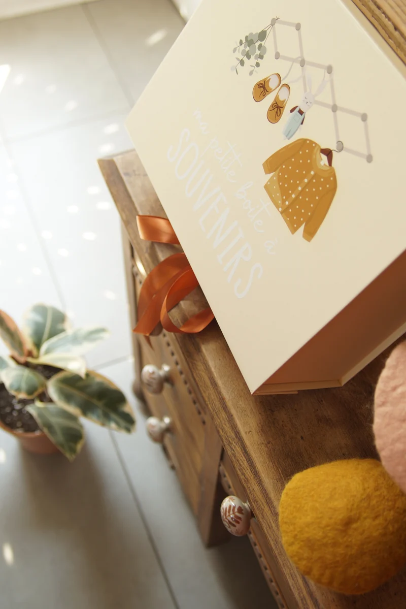 PHOTOS - Boîtes souvenir