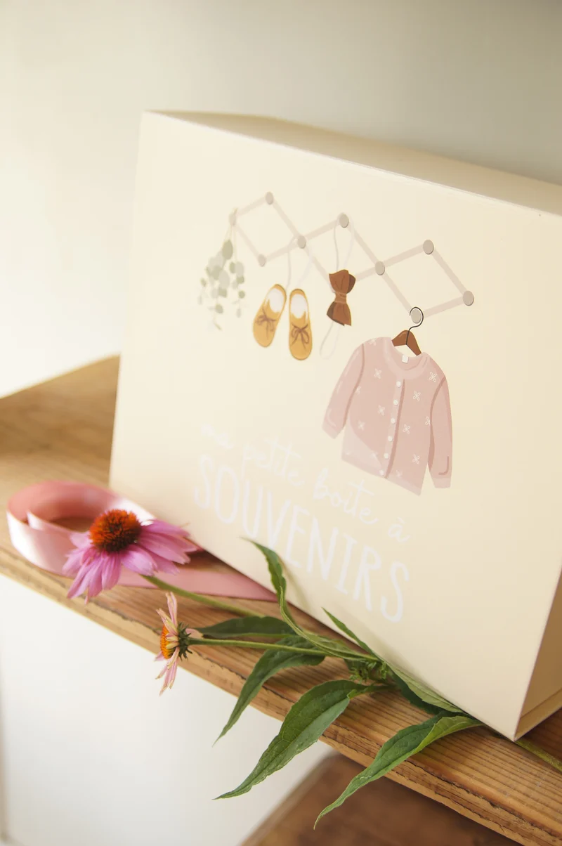 PHOTOS - Boîtes souvenir