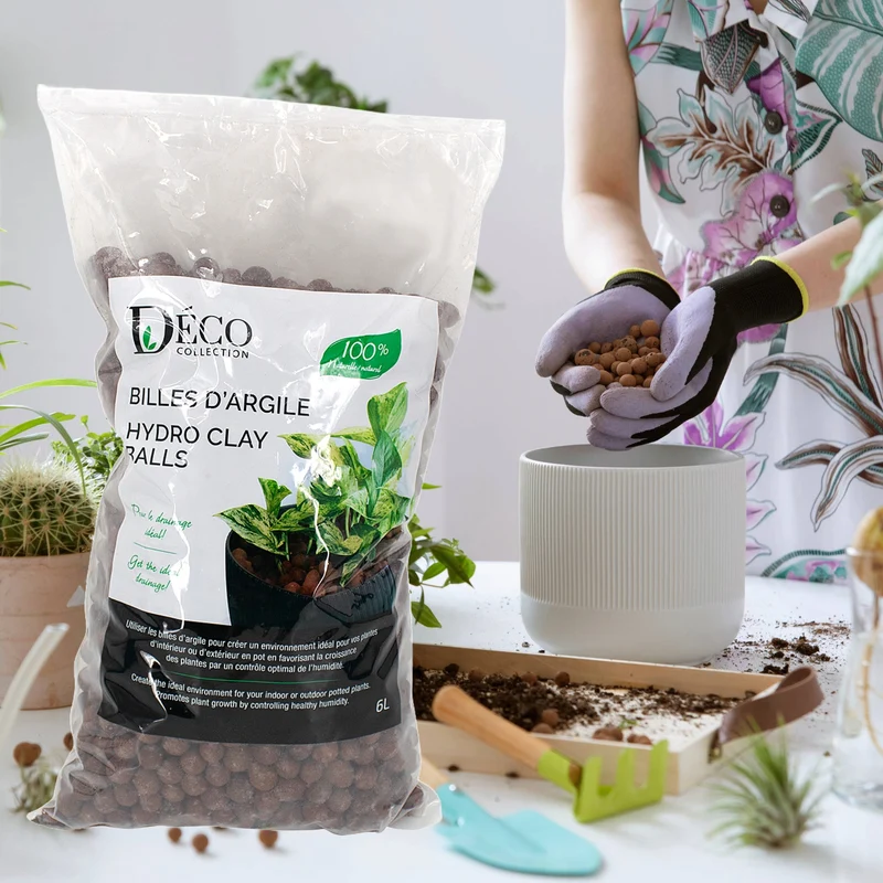 Billes d'argile brune pour plantes