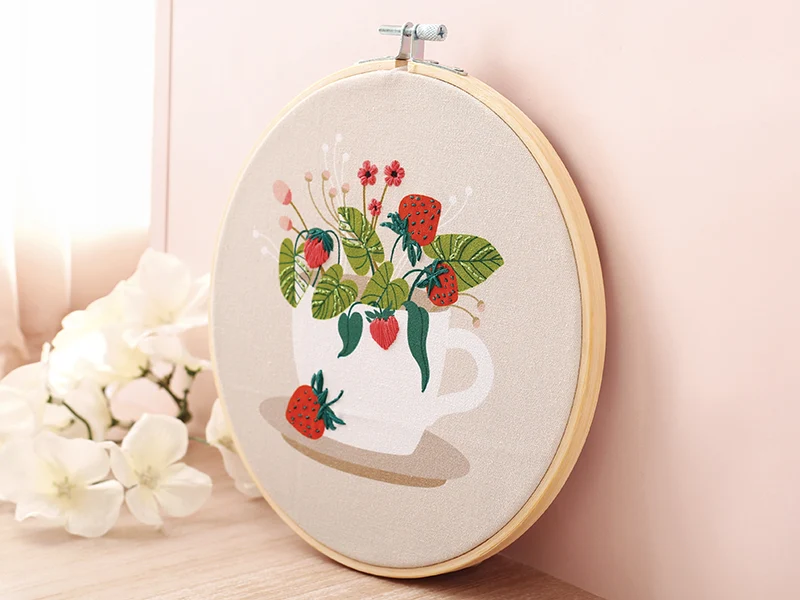Kit broderie partielle - Fraise des bois