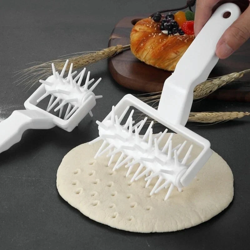 Rouleau pique pâte